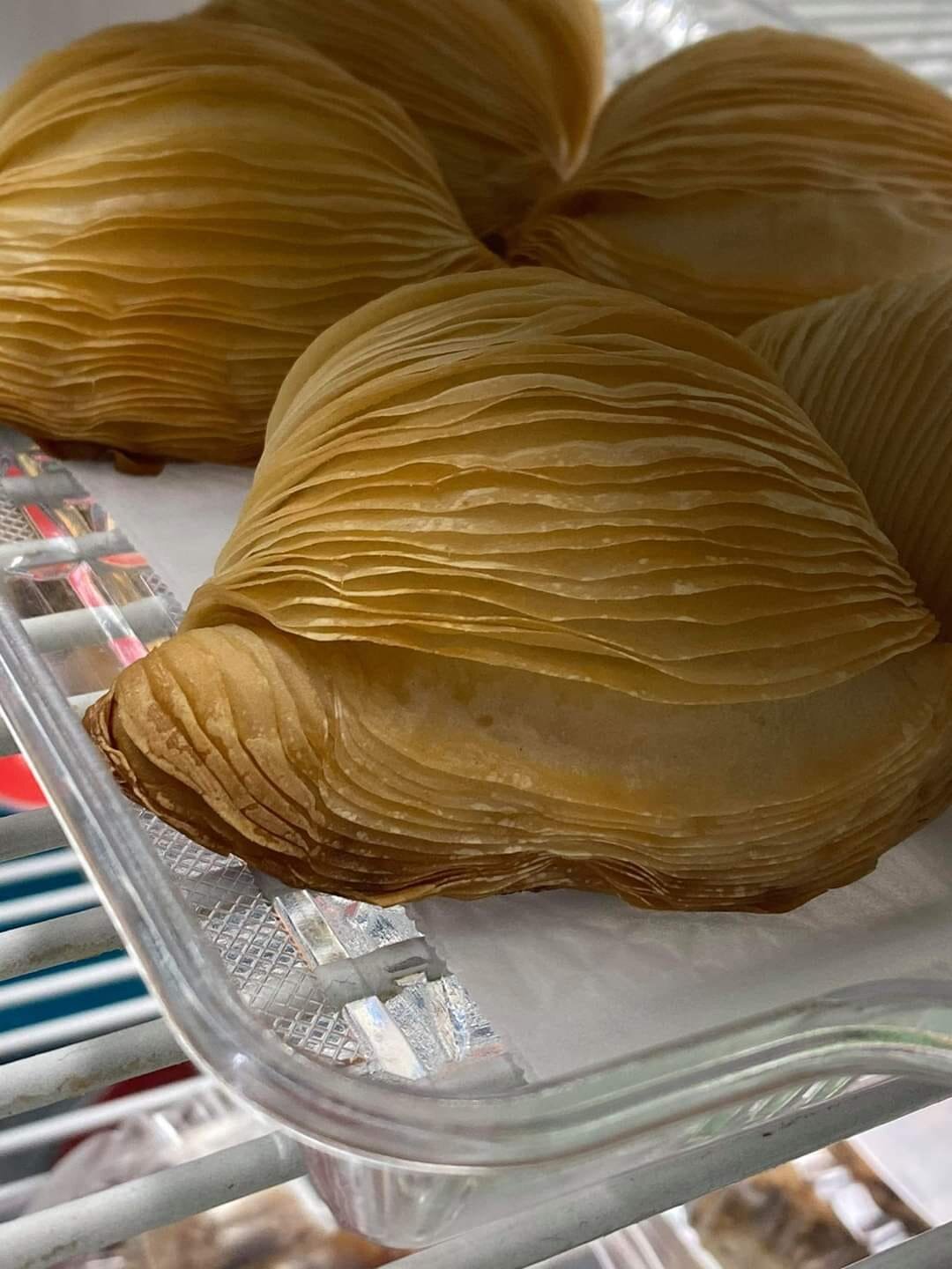 Italian Sfogliatelle.jpg